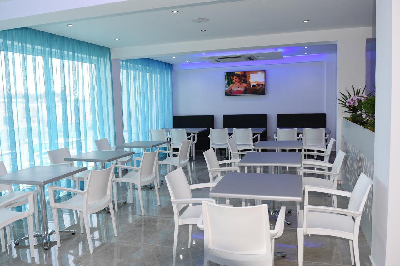 Hotell Sunny Blue